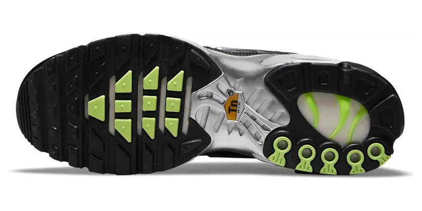nike-air-max DM7570-001