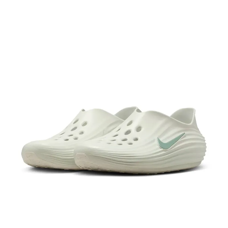 Nike ReactX Rejuven8 “Spruce Aura Light Silver” (HV5060-005)