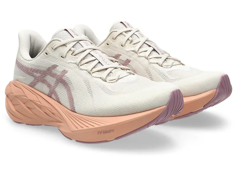 ASICS DYNABLAST 6 “Soft Oat / Cantaloupe” (1012C010-250)