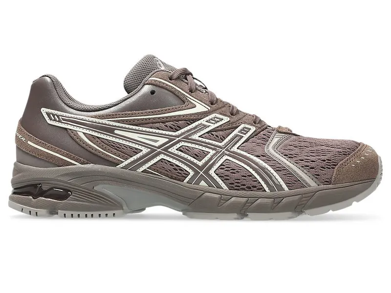 ASICS GEL-DS TRAINER 14 “Cocoa Powder / Cream” (1203B073-200)