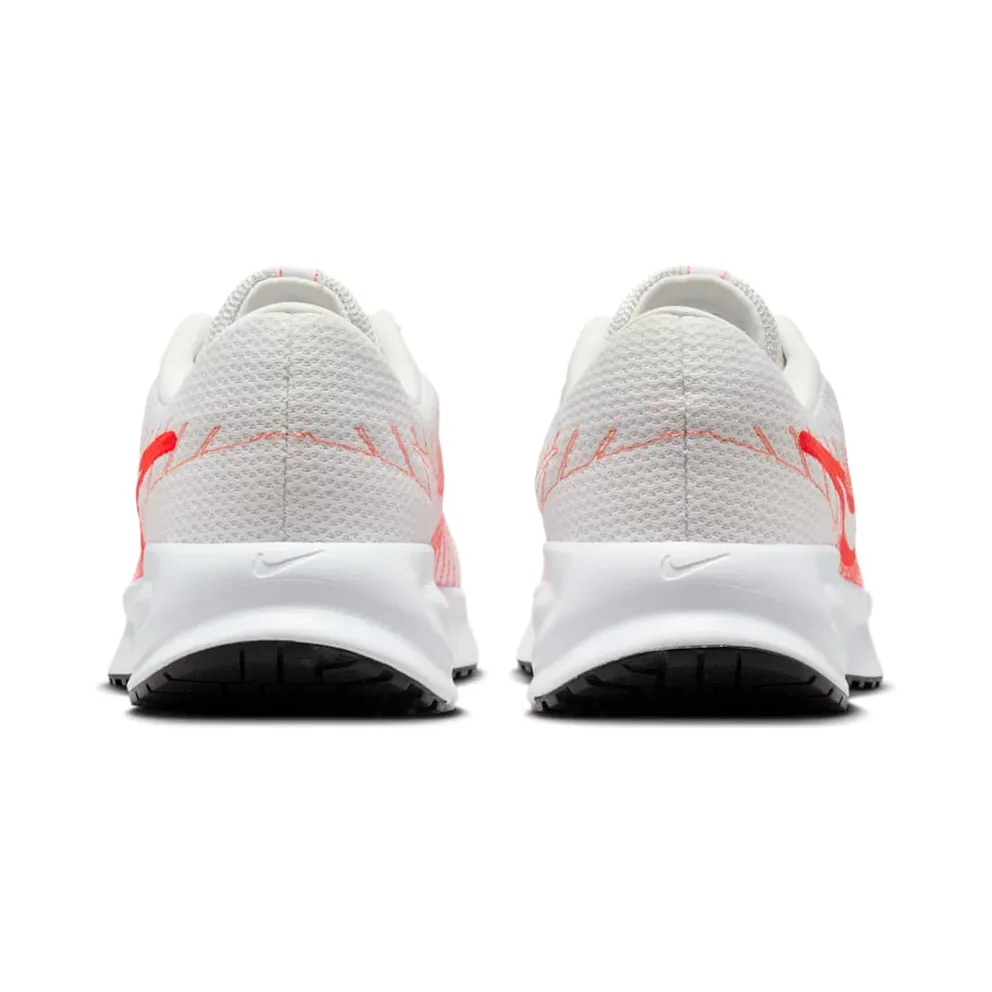 Nike Run Defy Summit White Turf Orange (HM9594-103)