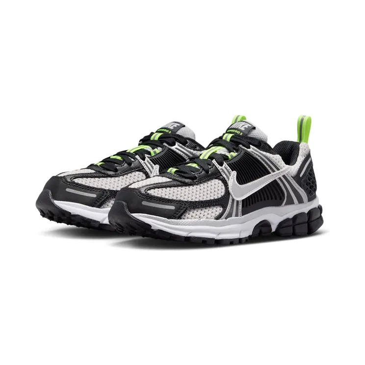nike-vomero IQ0312-010