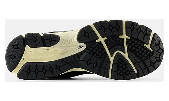 new-balance-2002r M2002RIB