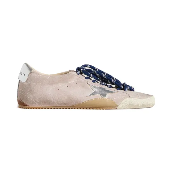 Golden Goose True-Star aus pastellrosa Wildleder mit silberfarbenem Stern und Fersenlasche (GWF00922F007383)