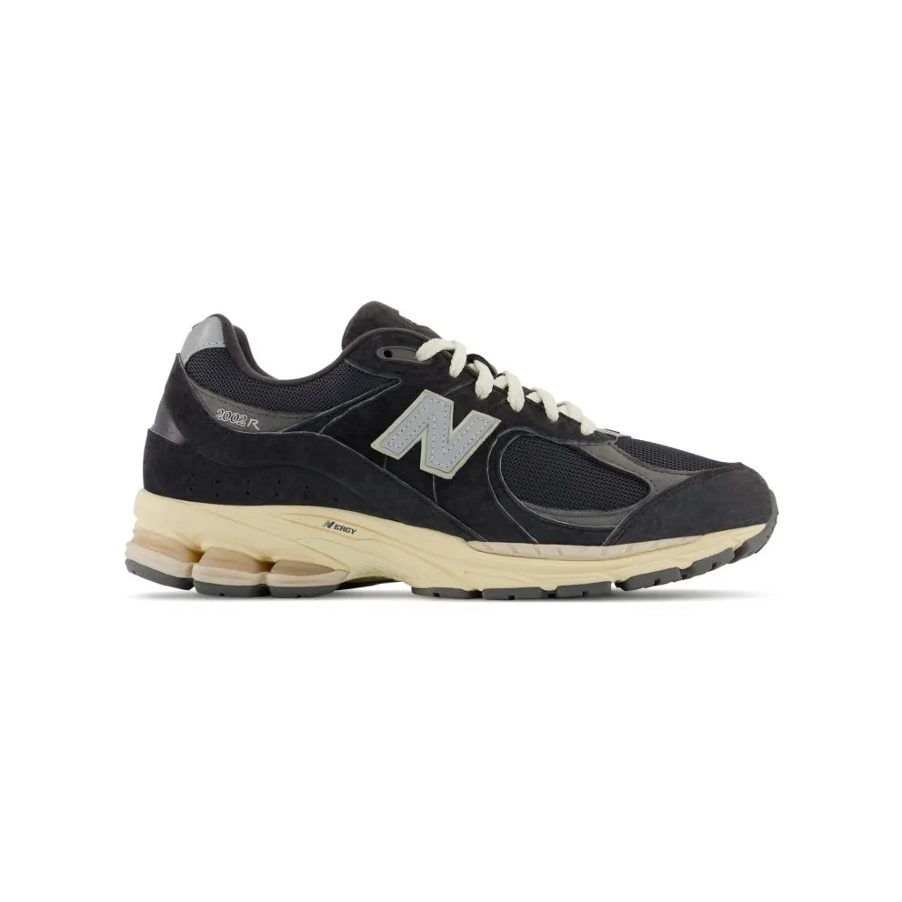 New Balance 2002R Phantom (M2002RHO)