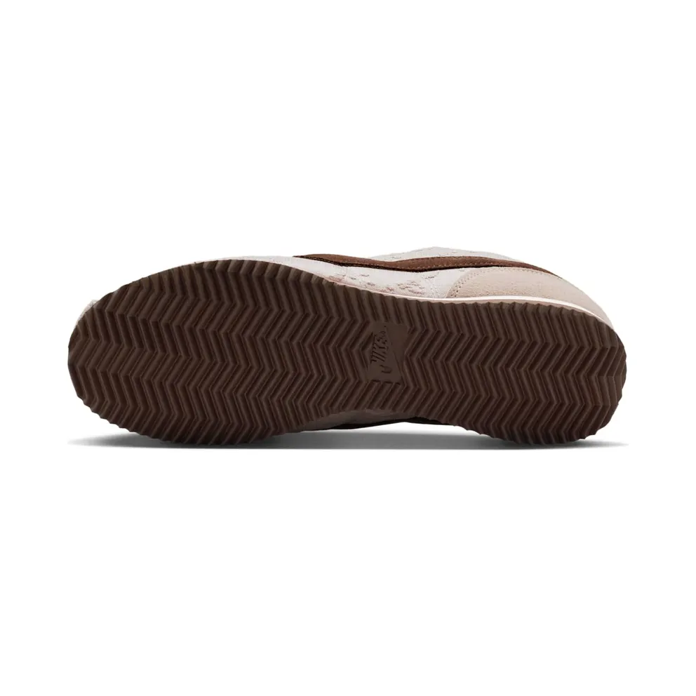 Nike Cortez TXT Pink “Silt Red / Phantom / Light Chocolate” (IQ3624-667)