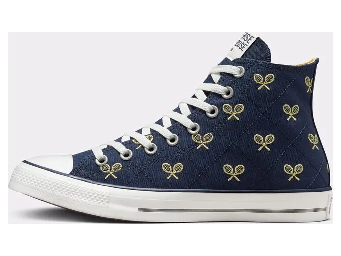 converse-chuck-taylor-all-star A05682C
