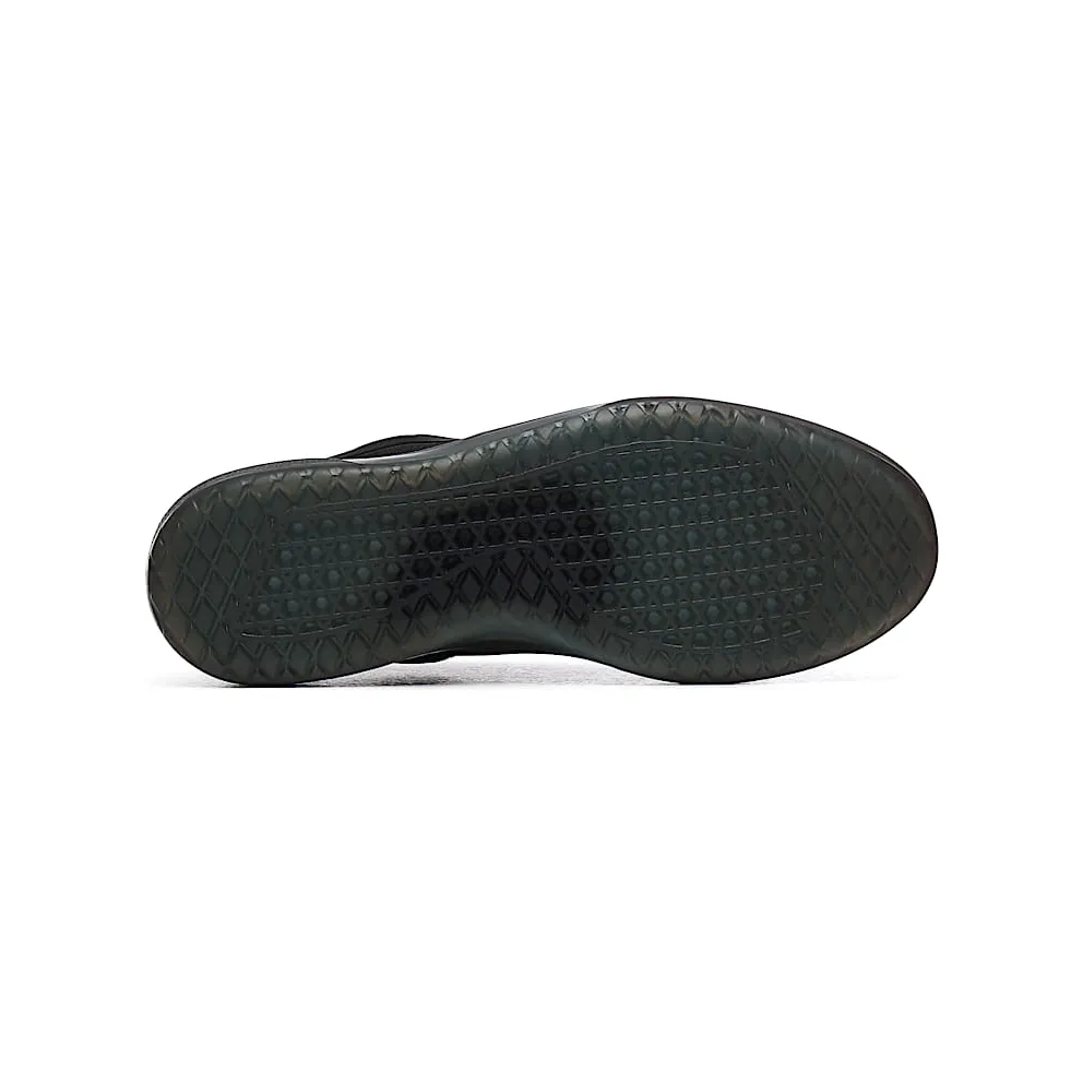 Vans Ave Pro ‘Black Smoke’ Black/Smoke (VN0A4BT7Y45)