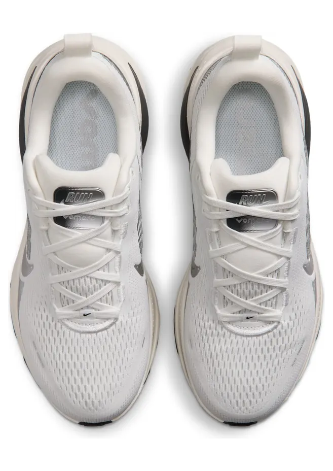 nike-vomero-18 IO9915-101