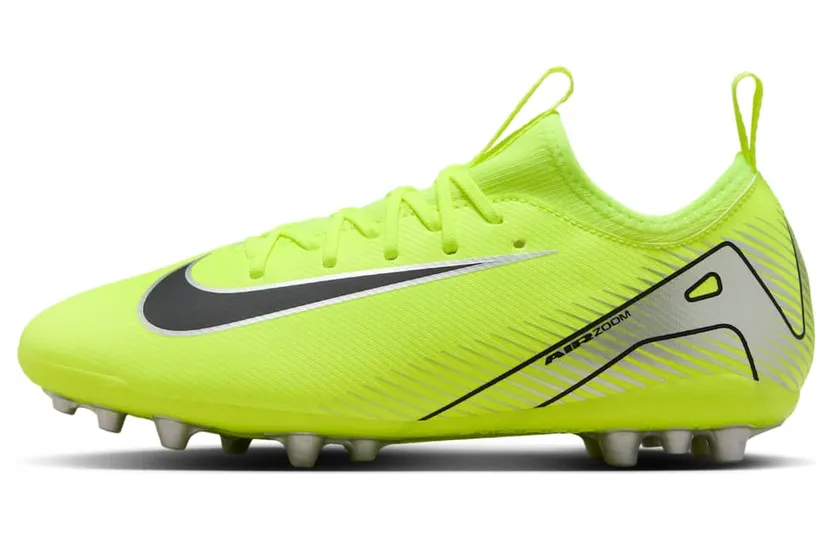 Nike Voetbalschoenen FQ8403-700