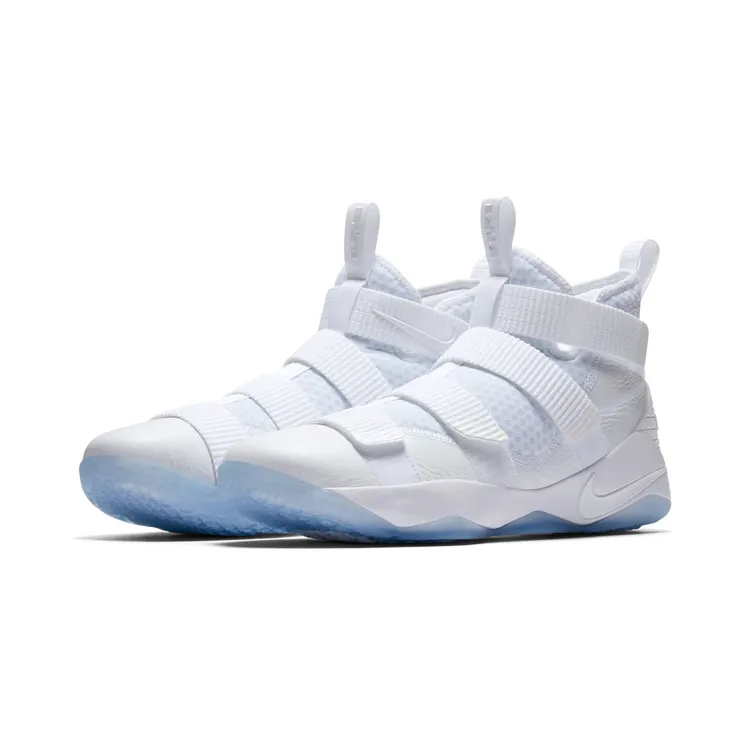 nike-lebron-soldier-11 897644-103