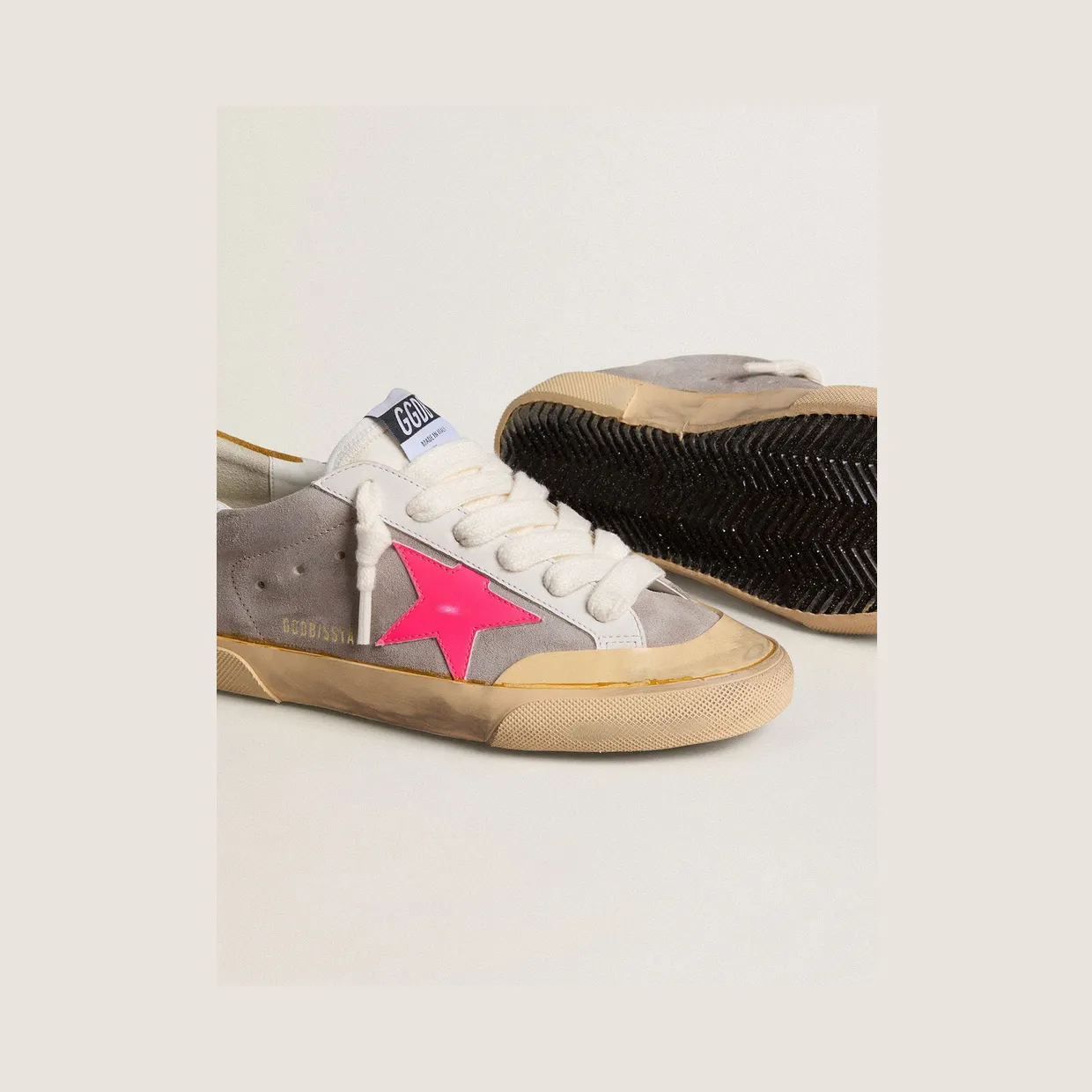 Golden Goose Super-Star In Dove-Gray Suede With Fuchsia Leather Star And Ocher Suede Heel Tab (GWF01026.F007997.83237) (3)