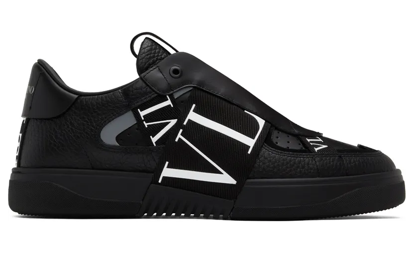 Valentino Garavani Black VL7N Low-Top Sneakers (1Y2S0E02WRQ)
