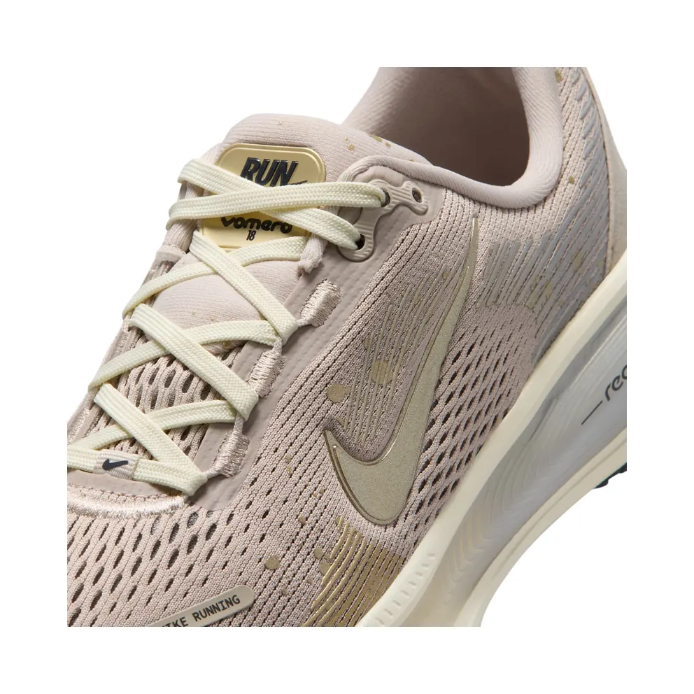 Nike Vomero 18 GS “Cream Coconut Milk Metallic Gold Grain” (IM6127-200)