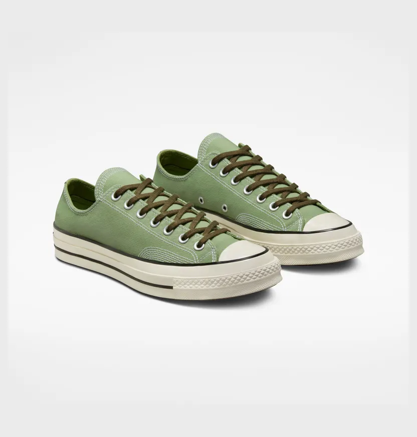 converse-chuck-taylor-all-star A03438C