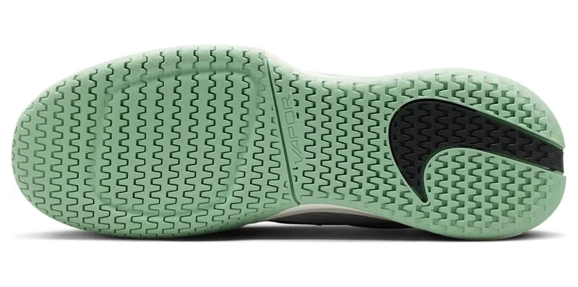 nikecourt FZ2161-003
