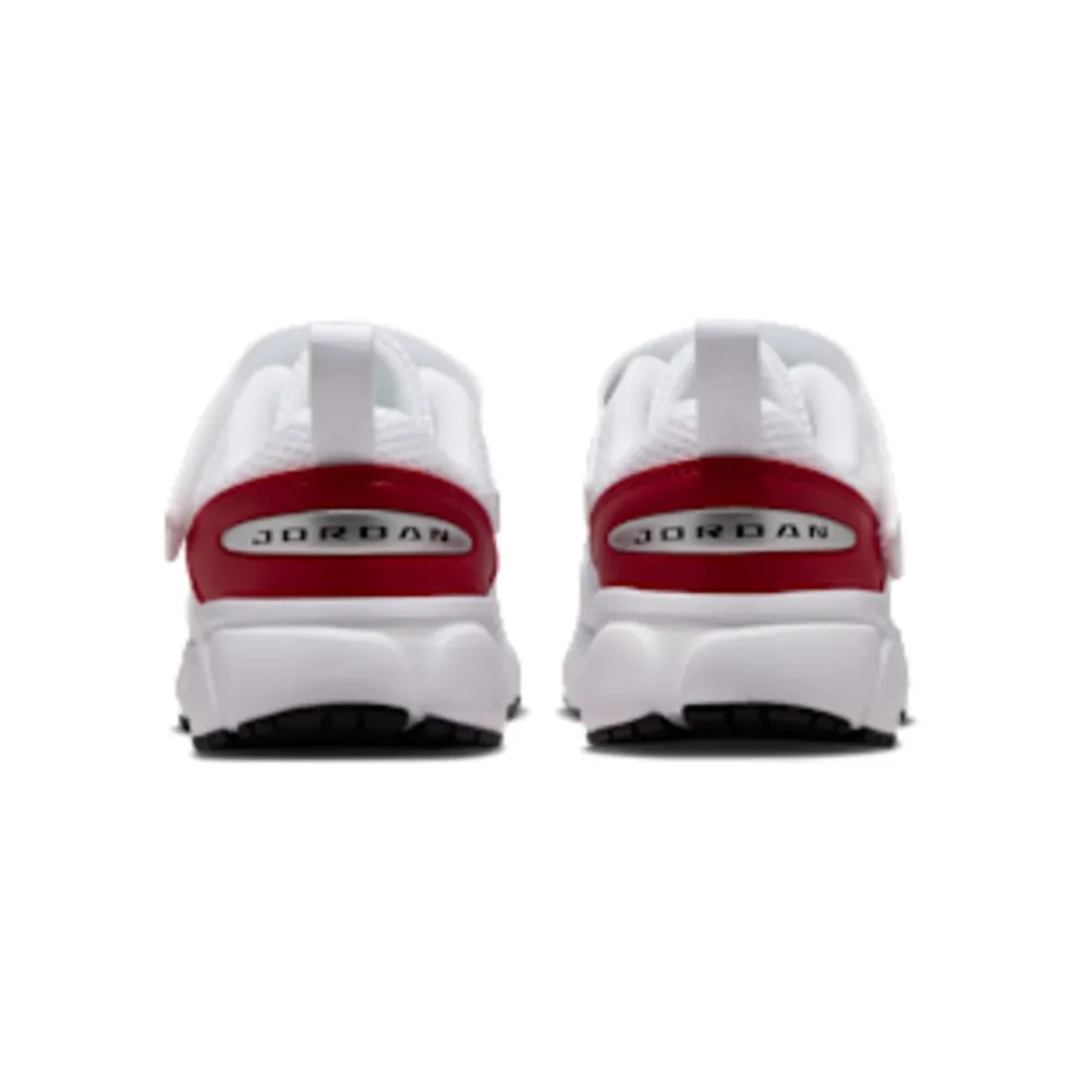 Nike Jordan Trunner Flow “White / Gym Red / Metallic Silver / Black” (IQ7702-101)