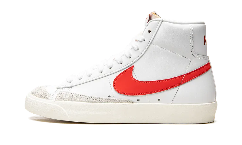Nike BLAZER MID ’77 VNTG “Habanero Red” (CZ1055-101)