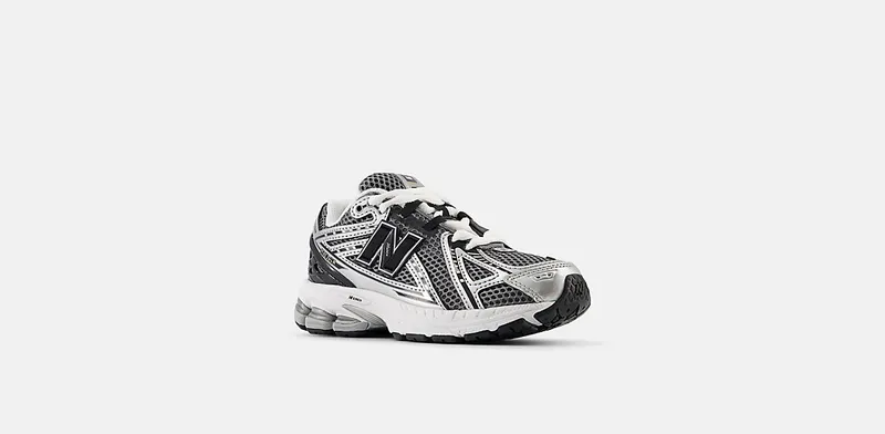 New Balance 1906R Silver Metallic Black (PC1906CG)