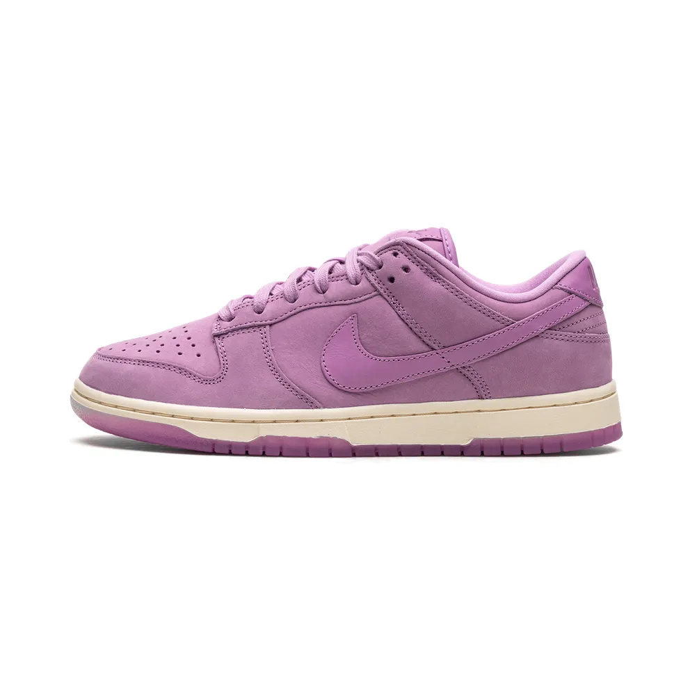 Nike DUNK LOW “Rush Fuchsia” (DV7415-500)
