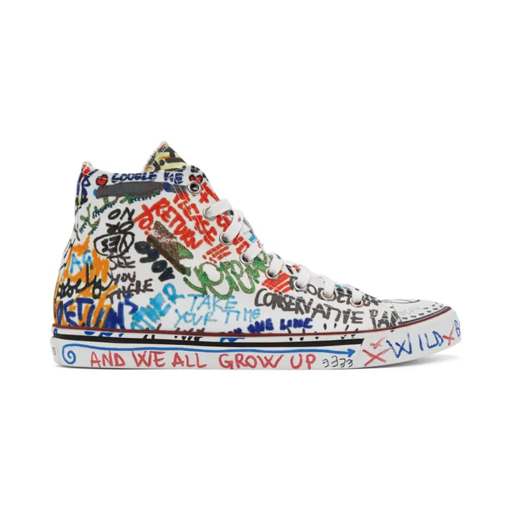 VETEMENTS White Graffiti High-Top Sneakers (UE51SN570W)
