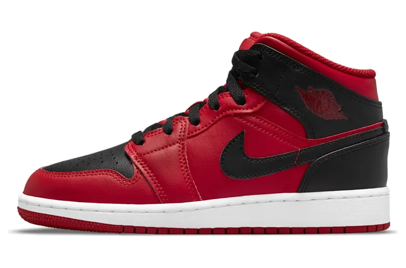 Air Jordan 1 Mid 554725-660