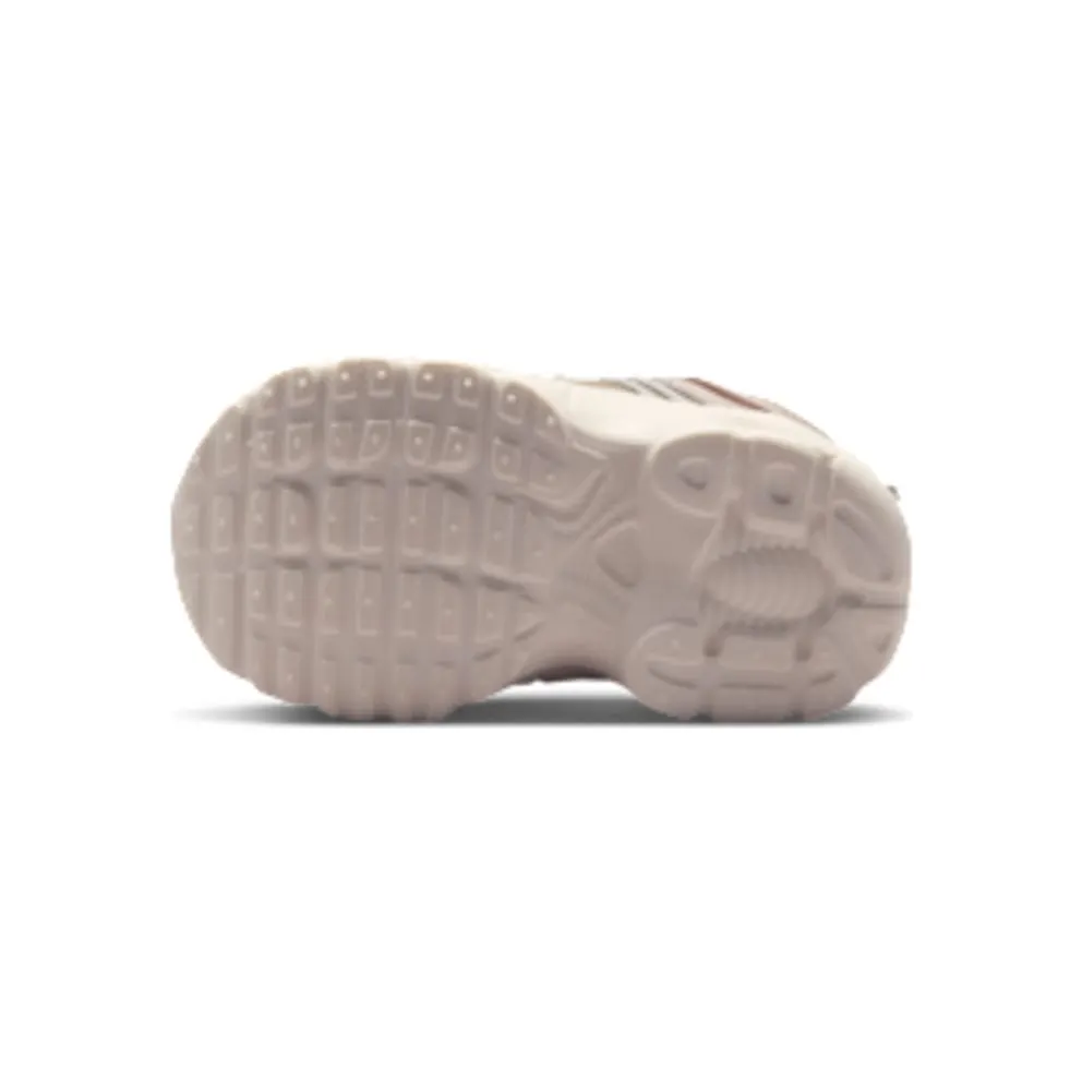 Nike Air Max Moto 2K “Cream Ii / Sail / Fauna Brown” (IQ9432-200)