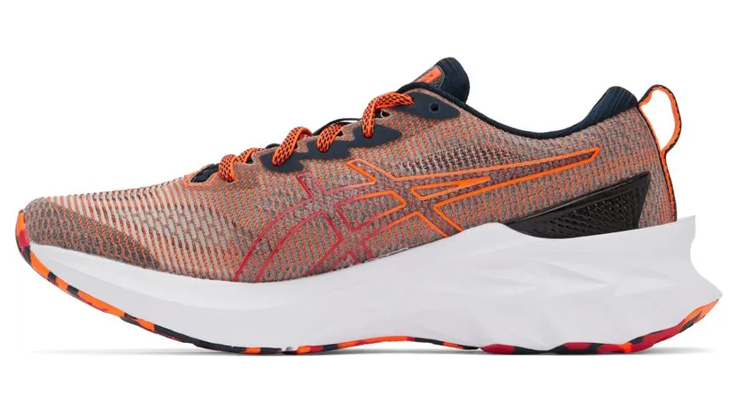asics-novablast 1011B331