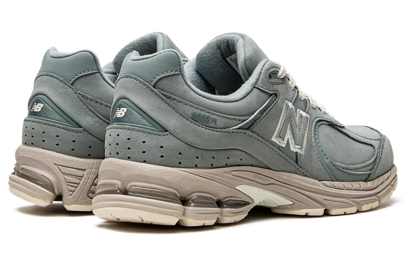 new-balance-2002r M2002RK1