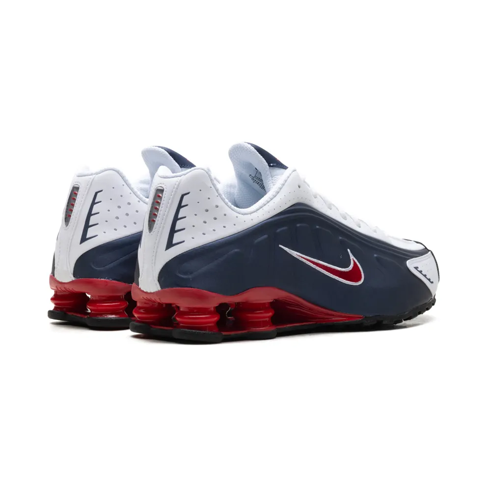 Nike Shox R4 “USA (2025)” (HQ1988-400)