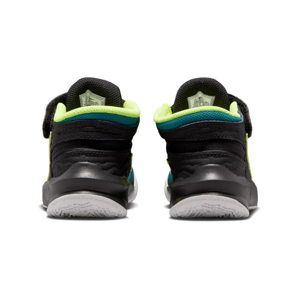 Nike Team Hustle D 10 FlyEase Younger Kids’ Easy On/Off Black (DD7302-012)