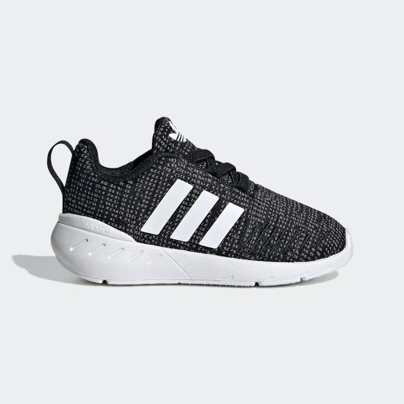 Adidas Swift Run 22 Core Black / Cloud White / Grey Five (GW8184)