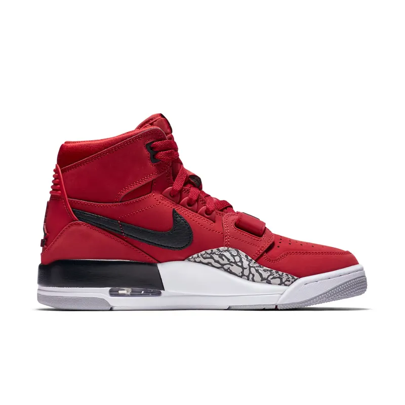 Jordan Legacy 312 Toro Varsity Red/Black-White (AV3922-601)