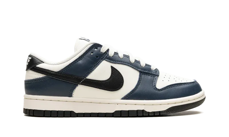 Nike Dunk Low “Midnight Navy” (HM6192-478)