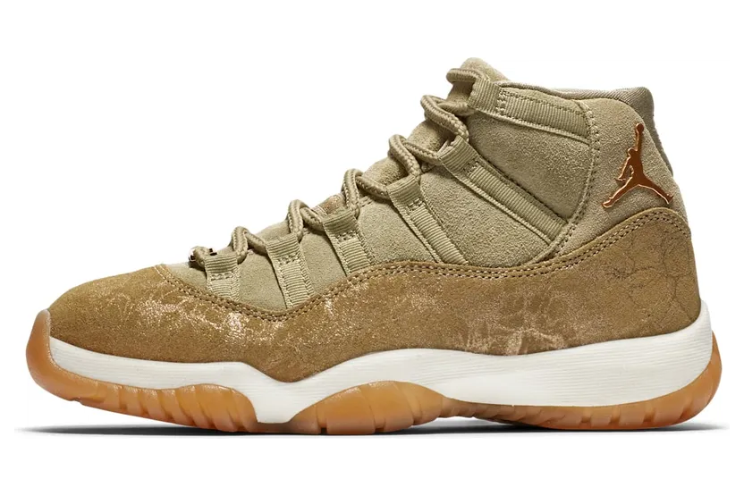 air-jordan-11 AR0715-200