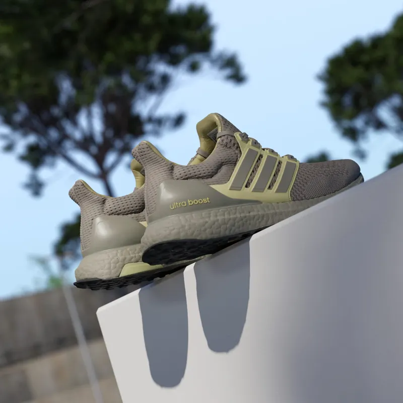 adidas Ultra Boost 1.0 Putty Beige Powder Yellow Core Black (JR3370)
