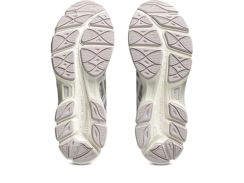 ASICS GEL-CUMULUS 16 “Pink Cloud / Pure Silver” (1203B218-700)