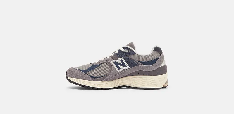 New Balance 2002R “NB NAVY” (M2002REL)