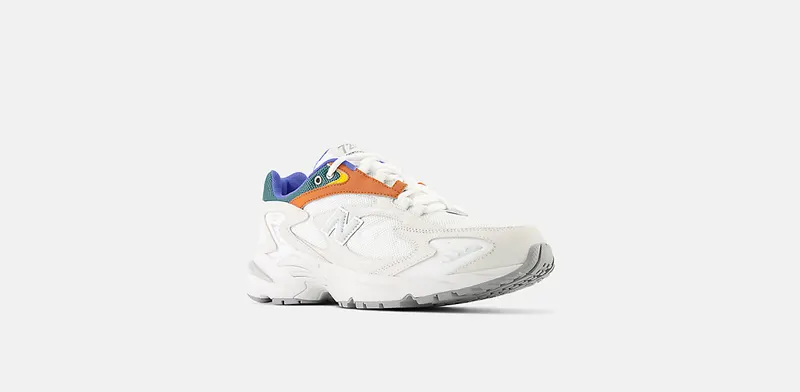New Balance 725 REFLECTION “WHITE/MULTI” (ML725AP)