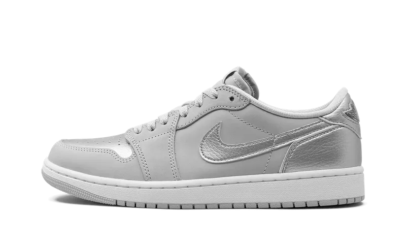 Air Jordan 1 Low “Metallic Silver” (CZ0790-002)