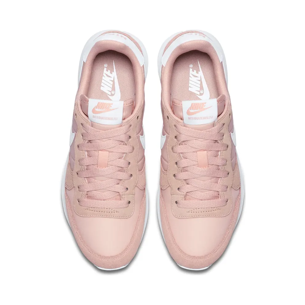 Nike Internationalist “Washed Coral / White” (828407-619)