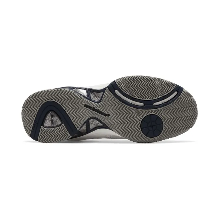 new-balance-sneaker MC806W