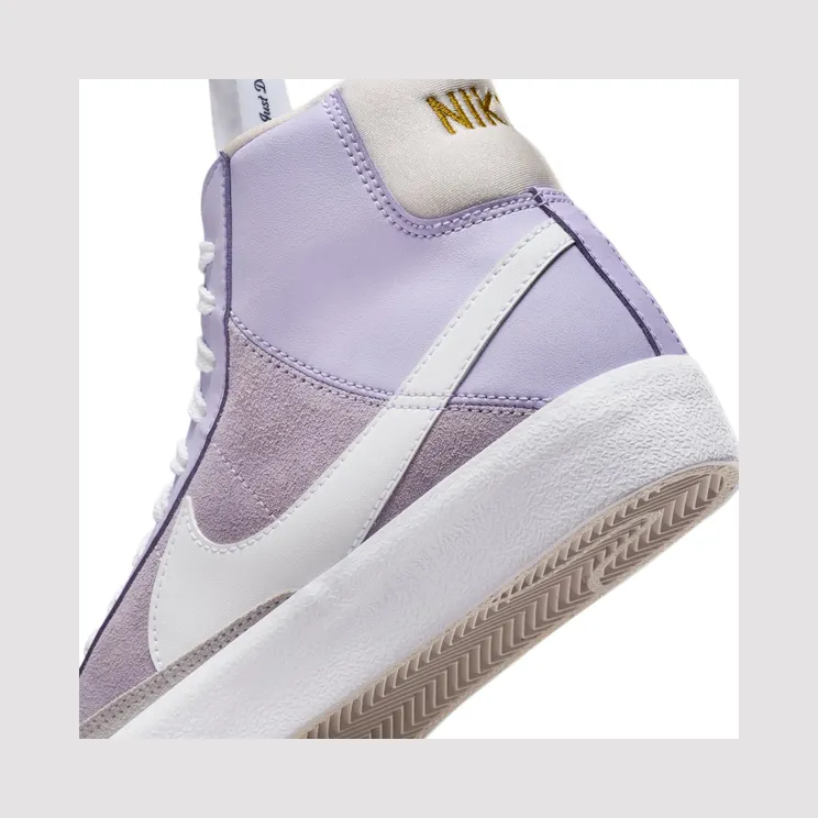 nike-blazer FJ2952-500