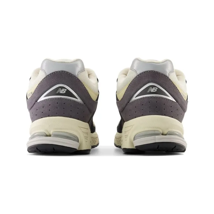 new-balance-2002r M2002RSH