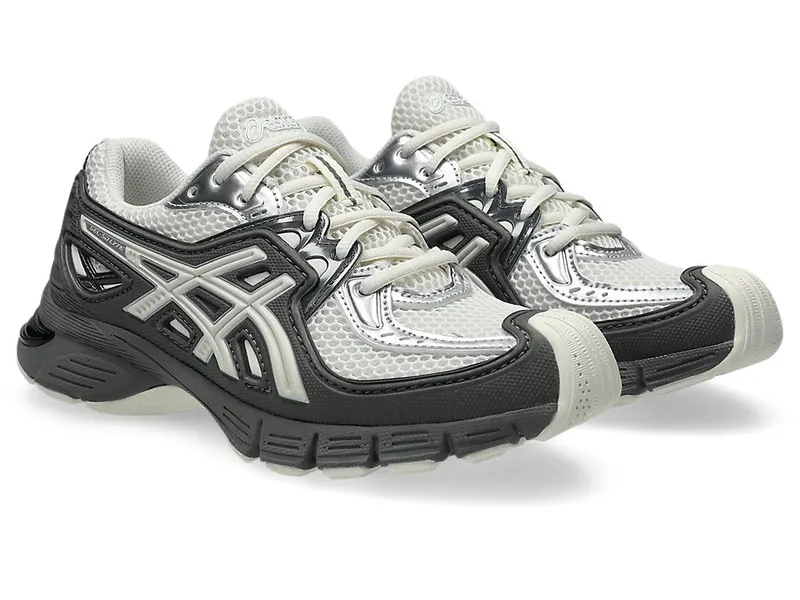 ASICS GEL-SD-LYTE “Cream / Carbon” (1203A886-102)