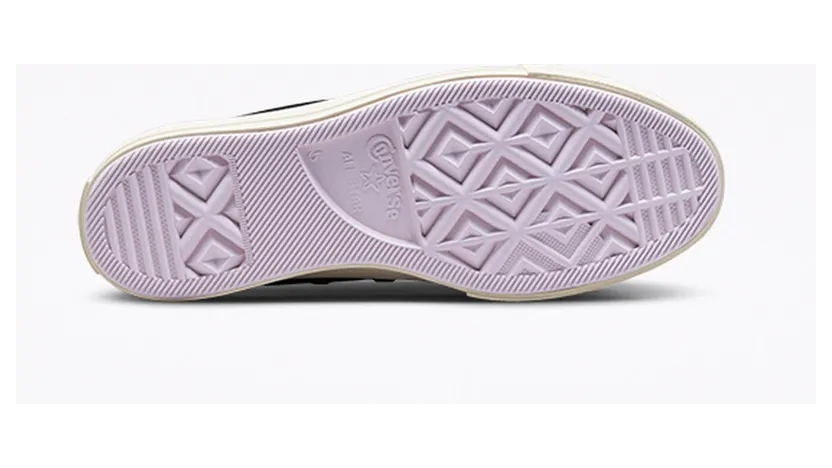 converse-chuck-taylor-all-star A01592C