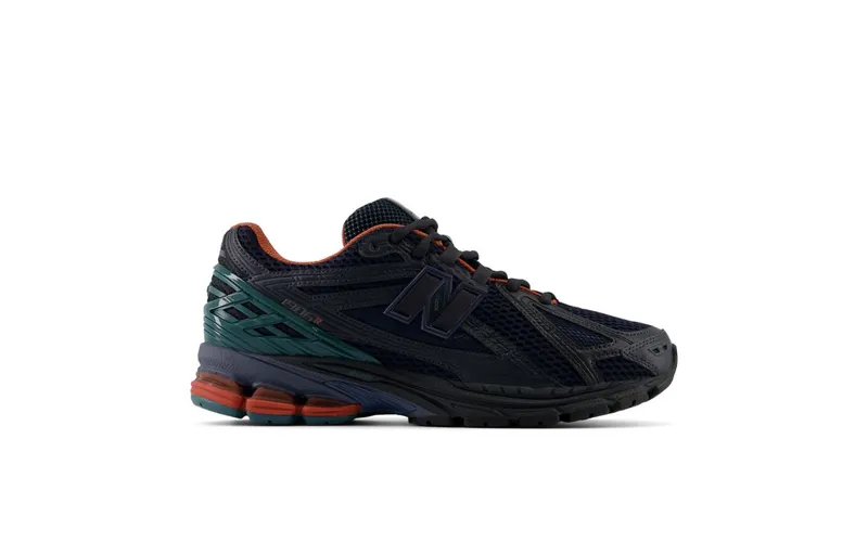 New Balance 1906R “Phantom/New Spruce” (M1906RVC)