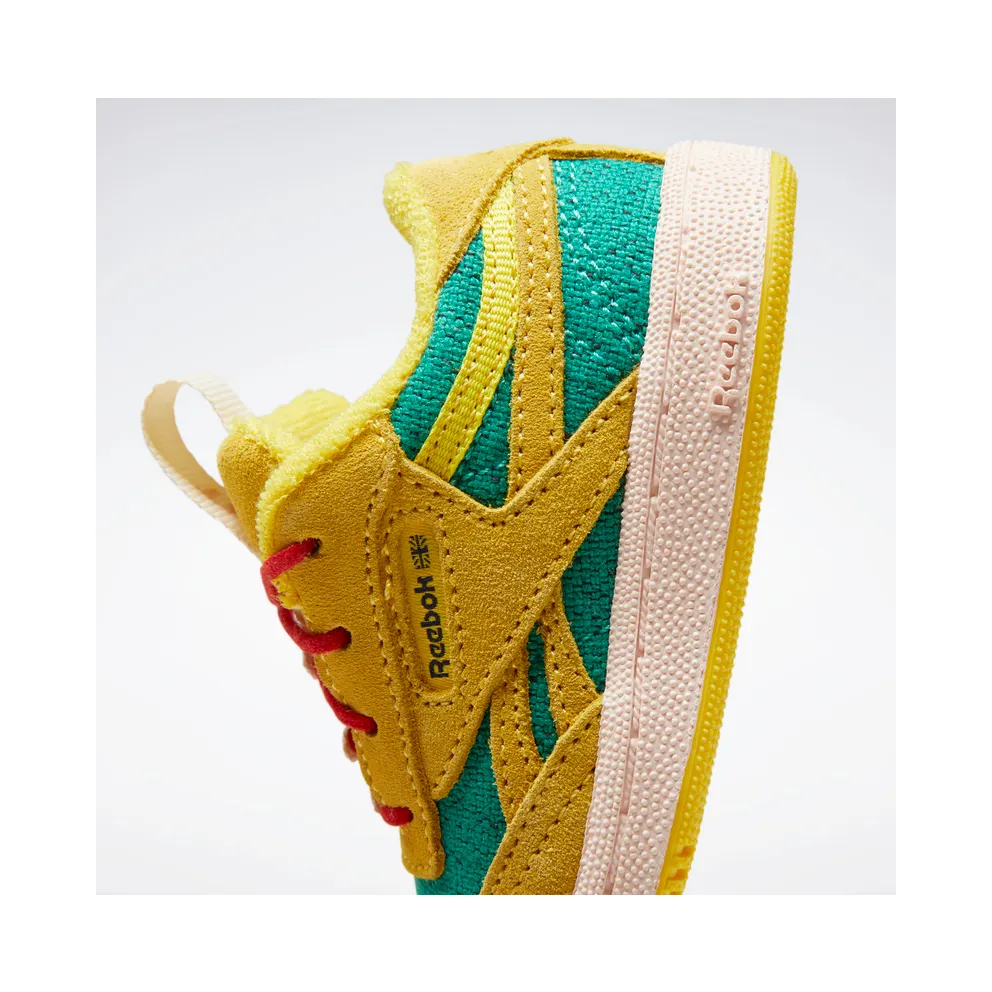 Reebok De Animals Observatory Club C Revenge Shoes Go Yellow / Jade Stone / Pale Pink