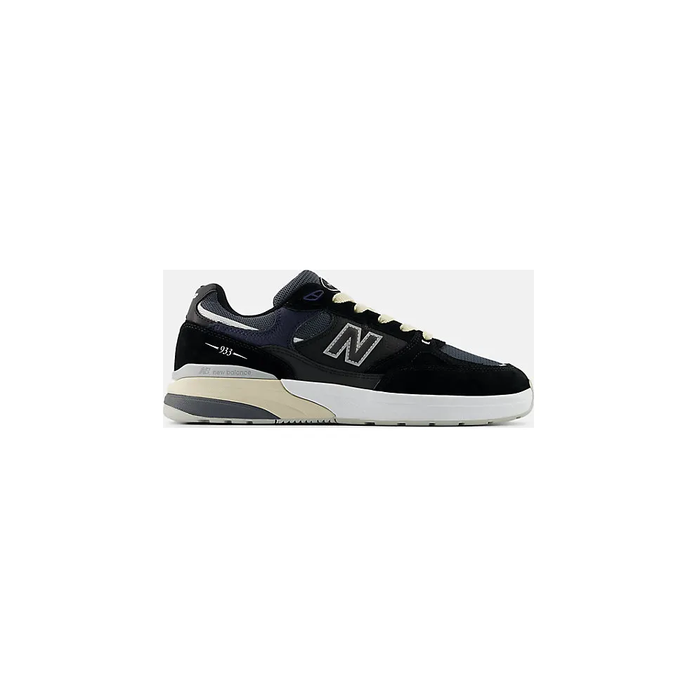 New Balance x Andrew Reynolds Numeric 933 Black Eclipse (UN933BNT)