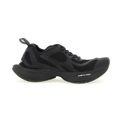 Balenciaga Circuit “Black” (793944WFLGY1000)